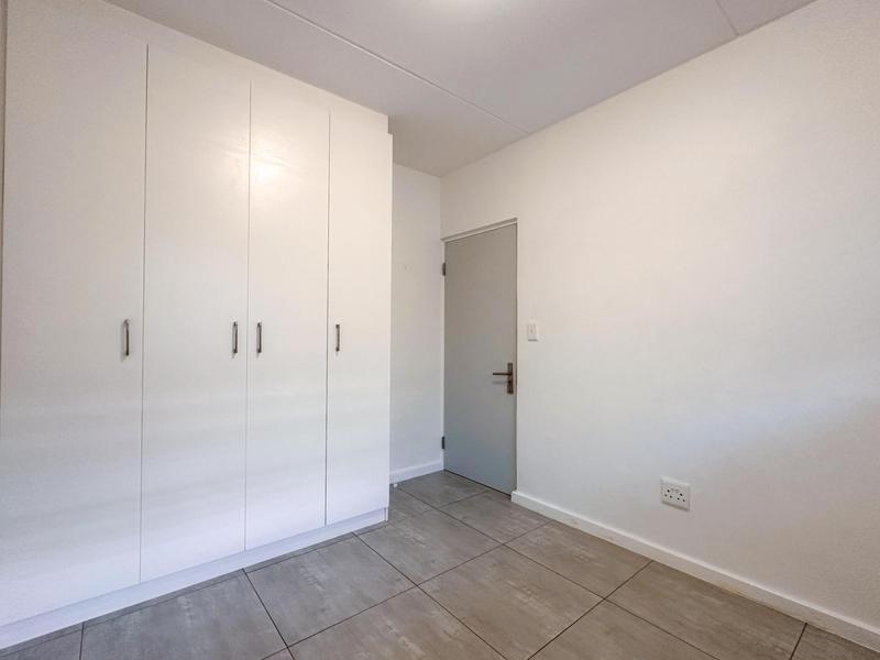 To Let 2 Bedroom Property for Rent in Aan de Wijnlanden Western Cape